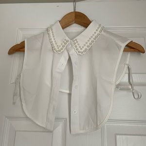 White silky pearl Dickey